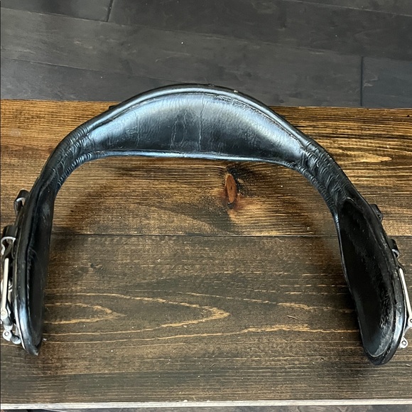 Amerigo Black Leather 70 Dressage Girth - Picture 4 of 4